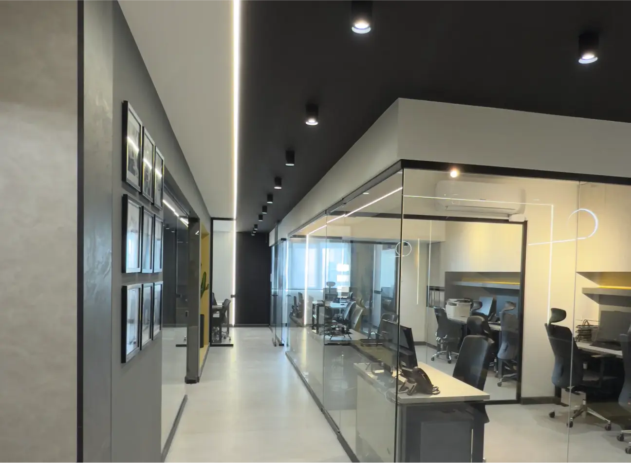 modern home lighting trends 2026 smart LED lighting for homes minimal recessed lighting design